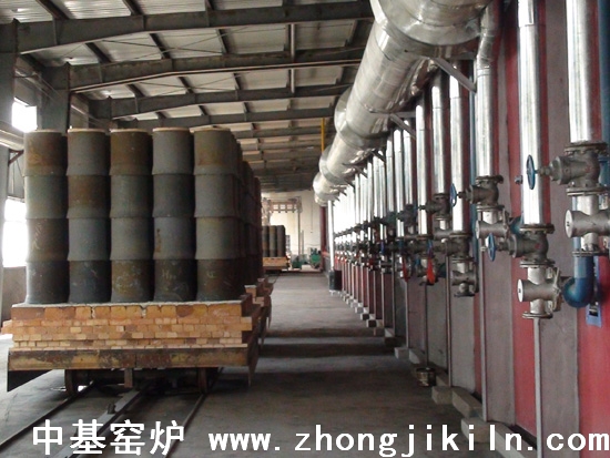 煉鋼海綿鐵圖片/新疆善鄯華恒186米回車線與窯體一角